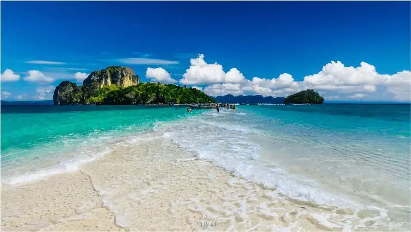 ทะเลแหวก จังหวัดกระบี่